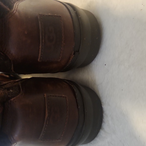 ❄️ UGG Waterproof Brown Leather Lace-Up Combat Boots With Sherpa Lining Size 9.5 - Picture 3 of 9